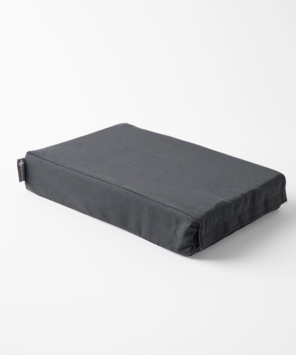 Halfmoon Chip Foam Block with Cover