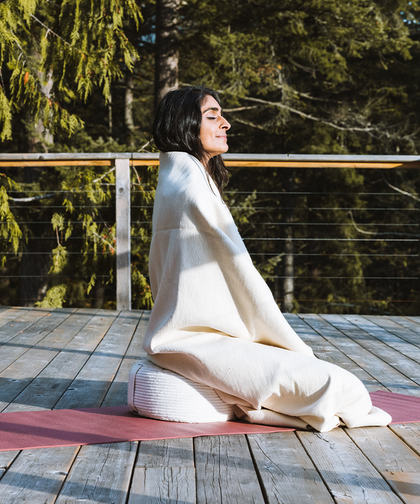 b, halfmoon corduroy mod meditation cushion