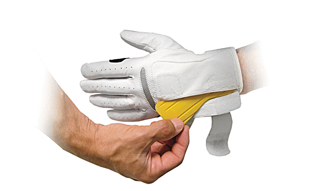 SKLZ Smart Glove - Women's/Juniors Left Hand (Size MM) - buy now online in UAE, Dubai, Abu Dhabi free home delivery