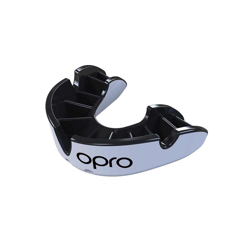 OPRO Self-Fit Silver Youth Mouthguard - Buy now online with delivery in 1-2 days in UAE, Dubai, Abu-Dhabi. 